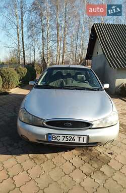 Седан Ford Mondeo 1997 в Жовкві