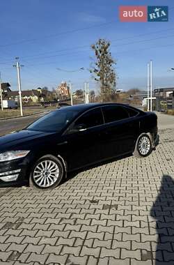 Седан Ford Mondeo 2012 в Львове