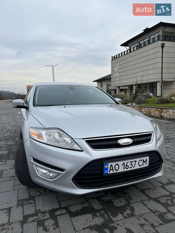 Универсал Ford Mondeo 2010 в Хусте