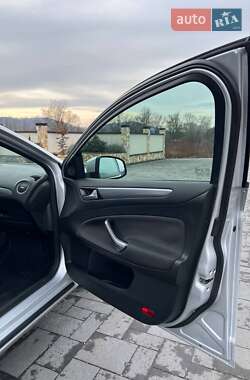 Универсал Ford Mondeo 2010 в 