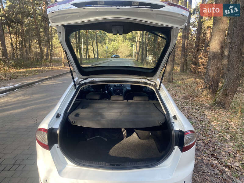 Лифтбек Ford Mondeo 2013 в Львове фото 3 Лифтбек Ford Mondeo 2013 в Львове