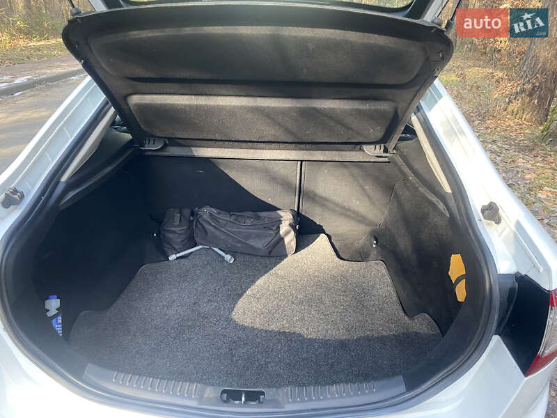 Лифтбек Ford Mondeo 2013 в Львове фото 2 Лифтбек Ford Mondeo 2013 в Львове