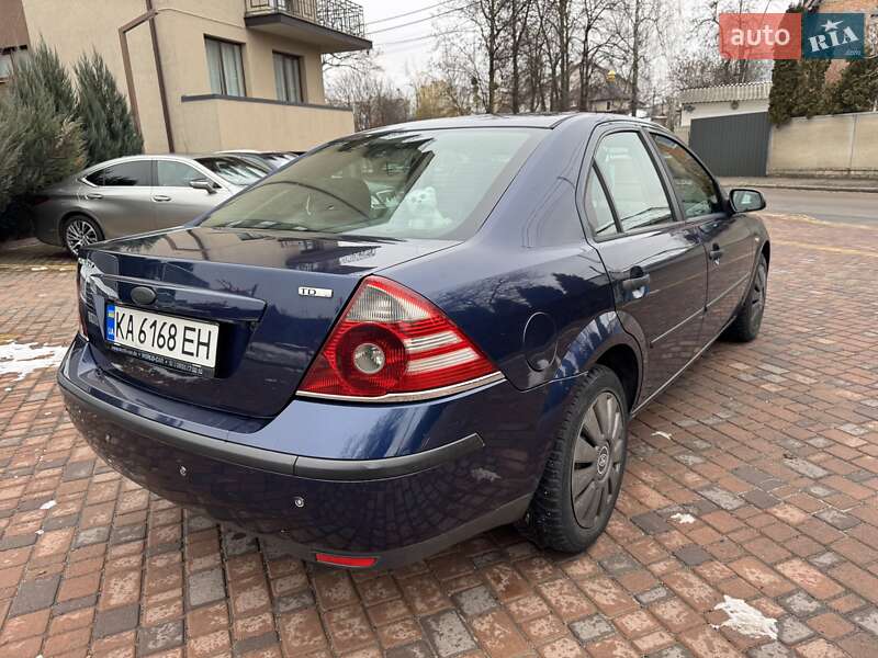 Седан Ford Mondeo 2005 в Киеве