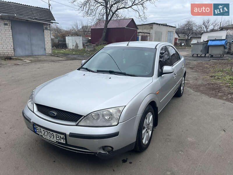 Седан Ford Mondeo 2002 в Гайвороні