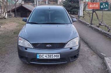 Седан Ford Mondeo 2002 в Стрию