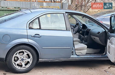 Лифтбек Ford Mondeo 2001 в Житомире