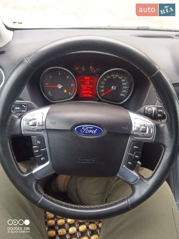 Універсал Ford Mondeo 2013 в Береговому