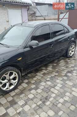 Седан Ford Mondeo 2001 в Обухові