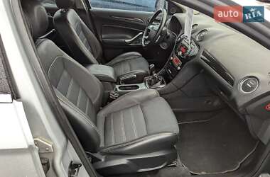 Лифтбек Ford Mondeo 2010 в Ровно