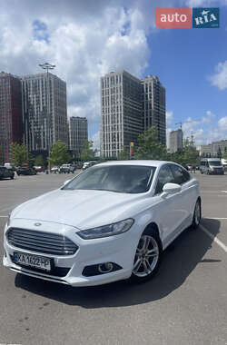 Лифтбек Ford Mondeo 2015 в Киеве