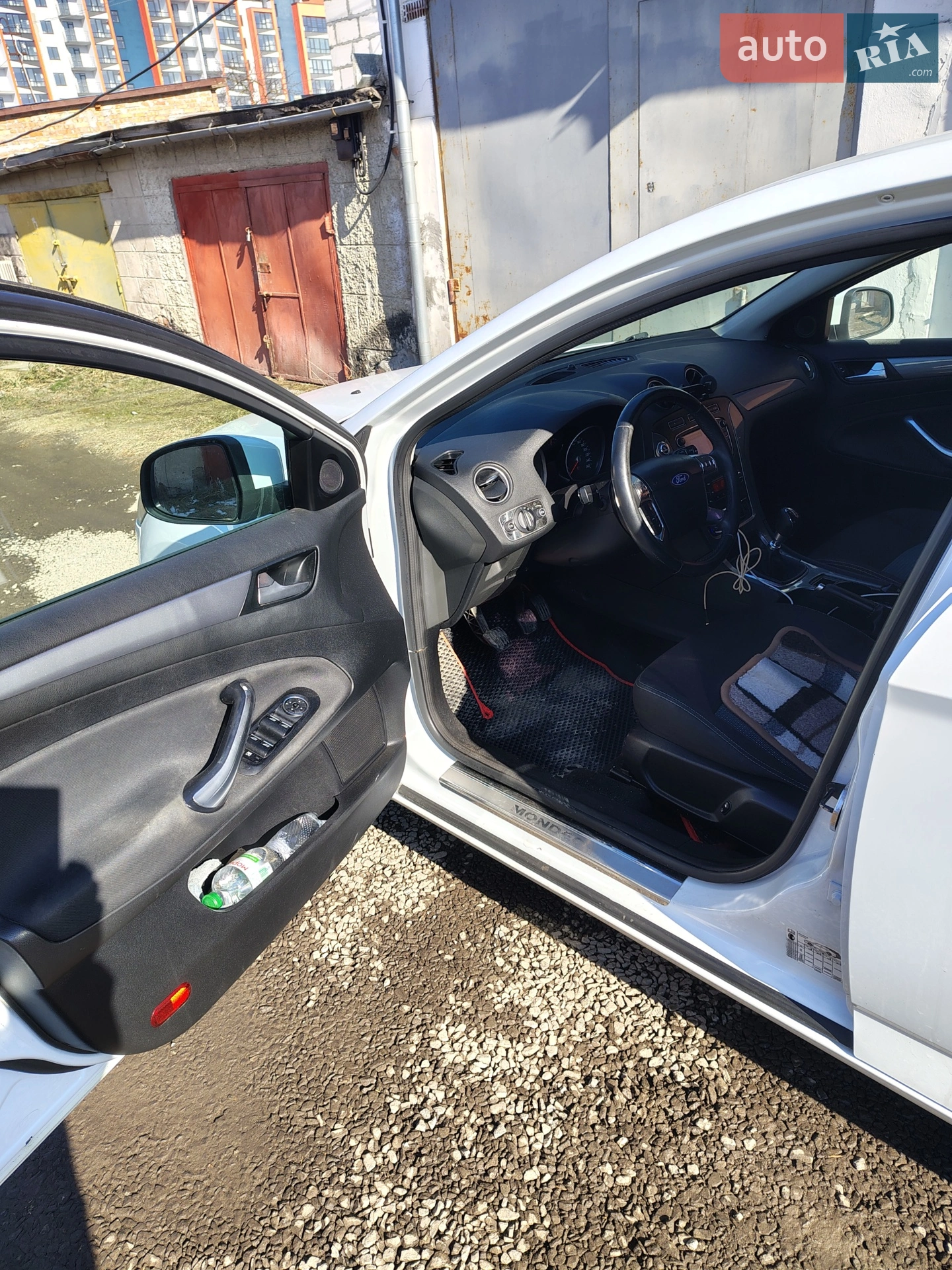 2011 Ford Mondeo - мініатюра 15