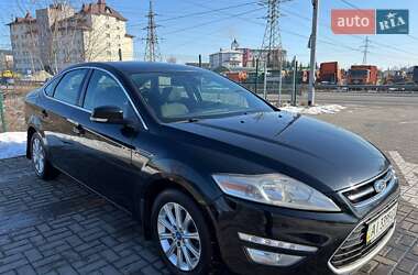 Седан Ford Mondeo 2012 в 