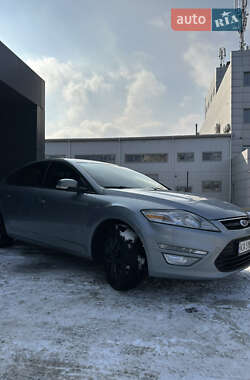 Седан Ford Mondeo 2012 в Києві