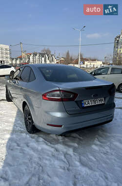 Седан Ford Mondeo 2012 в Києві