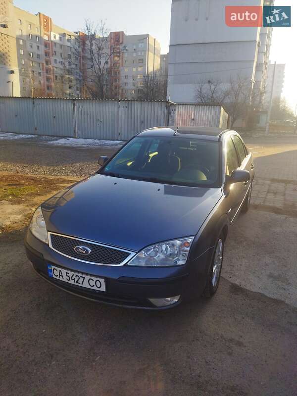 Седан Ford Mondeo 2004 в Черкасах