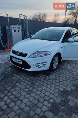 Ліфтбек Ford Mondeo 2014 в Смілі