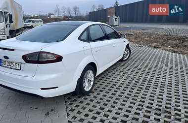 Седан Ford Mondeo 2012 в Хмельницком