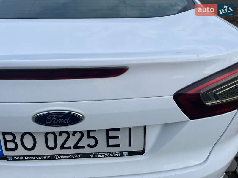 Седан Ford Mondeo 2012 в Хмельницком