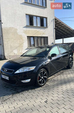 Універсал Ford Mondeo 2010 в Хусті