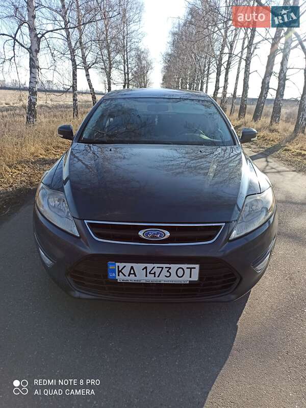 Седан Ford Mondeo 2011 в Переяславі