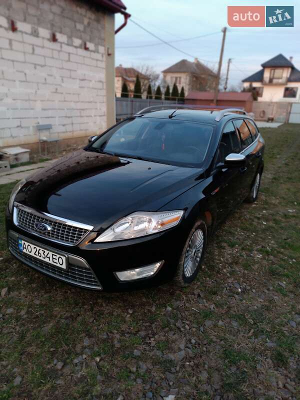 Универсал Ford Mondeo 2010 в Берегово