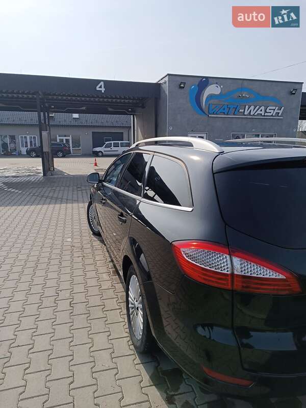 Универсал Ford Mondeo 2010 в Берегово