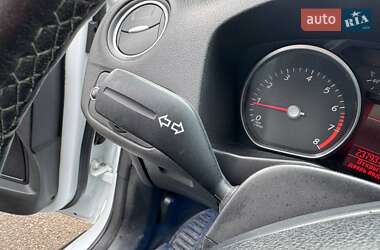 Седан Ford Mondeo 2012 в 