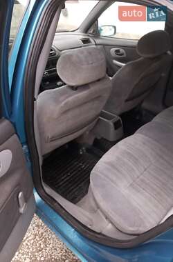 Лифтбек Ford Mondeo 1993 в Чорткове