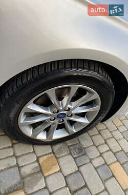 Лифтбек Ford Mondeo 2020 в 