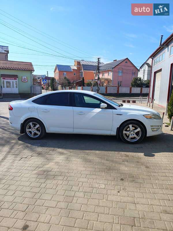 Ford Mondeo 2011