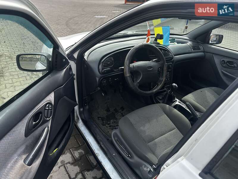Лифтбек Ford Mondeo 1997 в Одессе