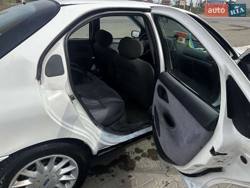 Лифтбек Ford Mondeo 1997 в Одессе