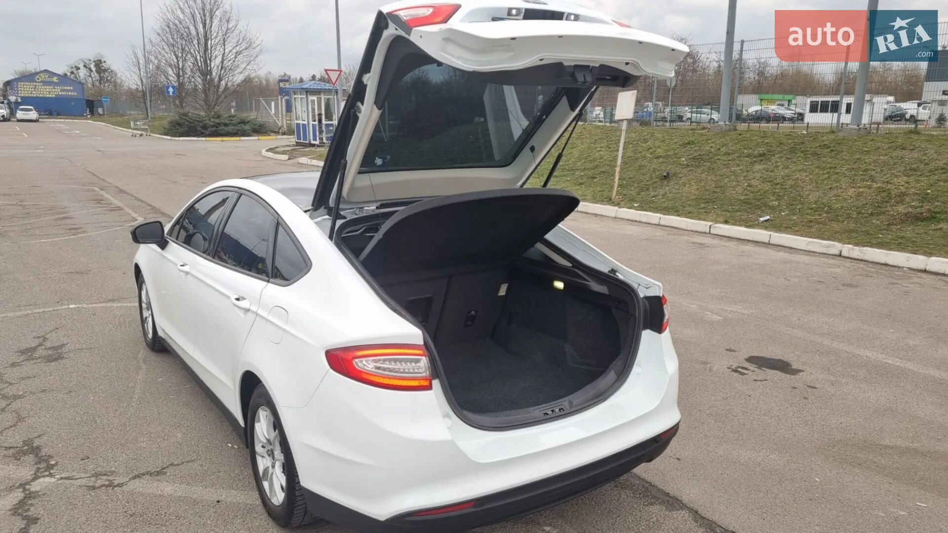 2017 Ford Mondeo - мініатюра 18