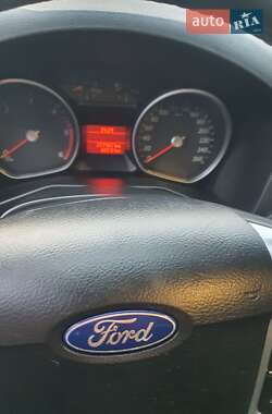 Универсал Ford Mondeo 2011 в 