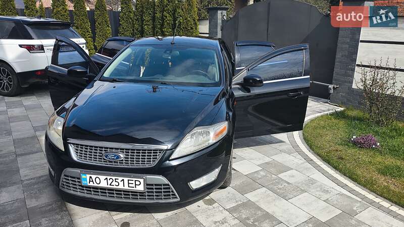 Седан Ford Mondeo 2008 в Хусте