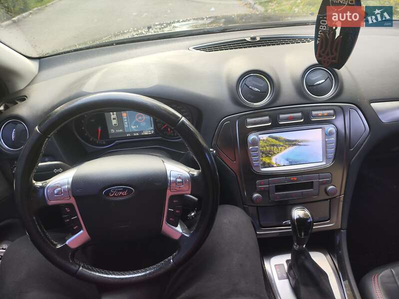 Седан Ford Mondeo 2008 в Хусте