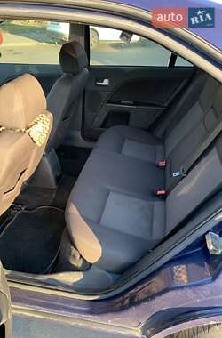 Седан Ford Mondeo 2001 в Коростене