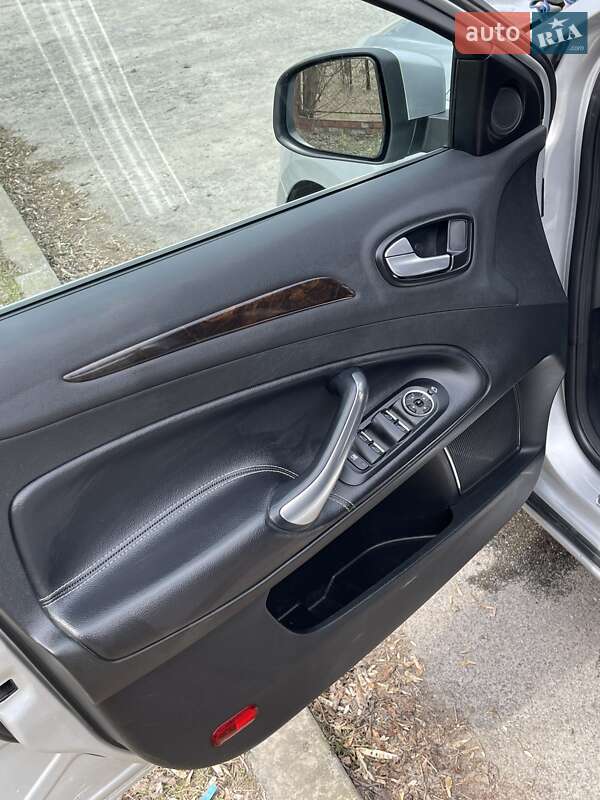 Універсал Ford Mondeo 2010 в Бердичеві