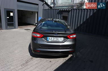 Седан Ford Mondeo 2017 в 