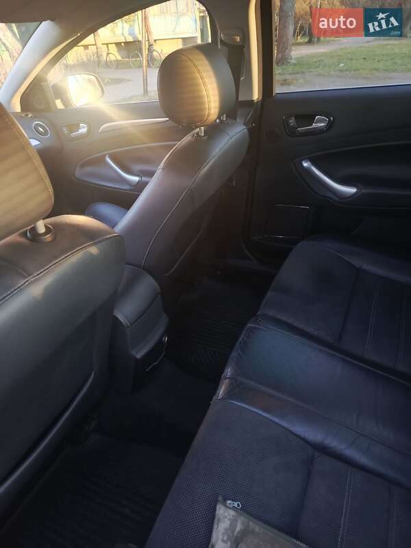 Седан Ford Mondeo 2007 в Києві