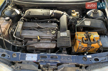 Універсал Ford Mondeo 1995 в 