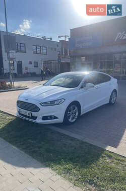 Ford Mondeo 2015