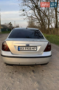Седан Ford Mondeo 2002 в 