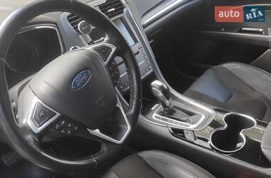 Универсал Ford Mondeo 2015 в 