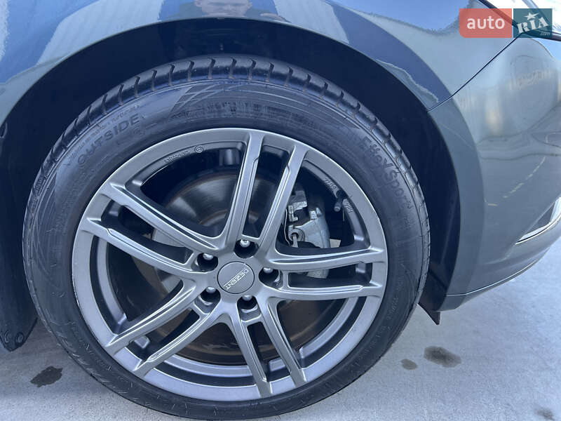 Седан Ford Mondeo 2016 в Одессе