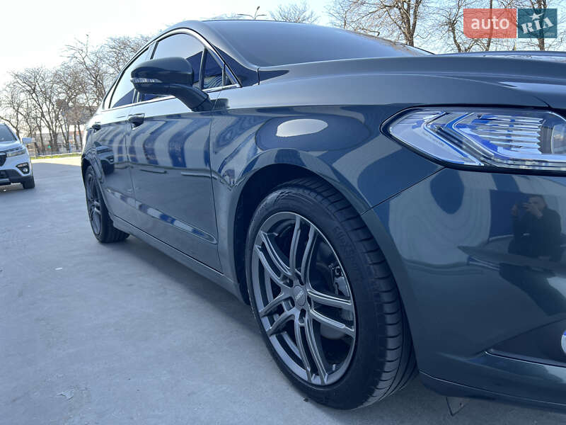 Седан Ford Mondeo 2016 в Одессе