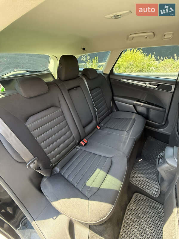 Універсал Ford Mondeo 2014 в Дрогобичі