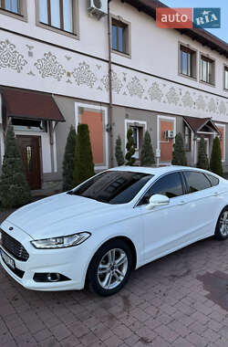 Седан Ford Mondeo 2017 в 