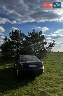 Седан Ford Mondeo 2004 в 