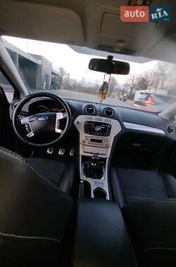 Универсал Ford Mondeo 2010 в 